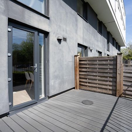 Serviced Apartments Nailsea Exterior foto