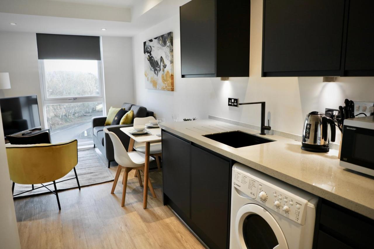 Serviced Apartments Nailsea Exterior foto
