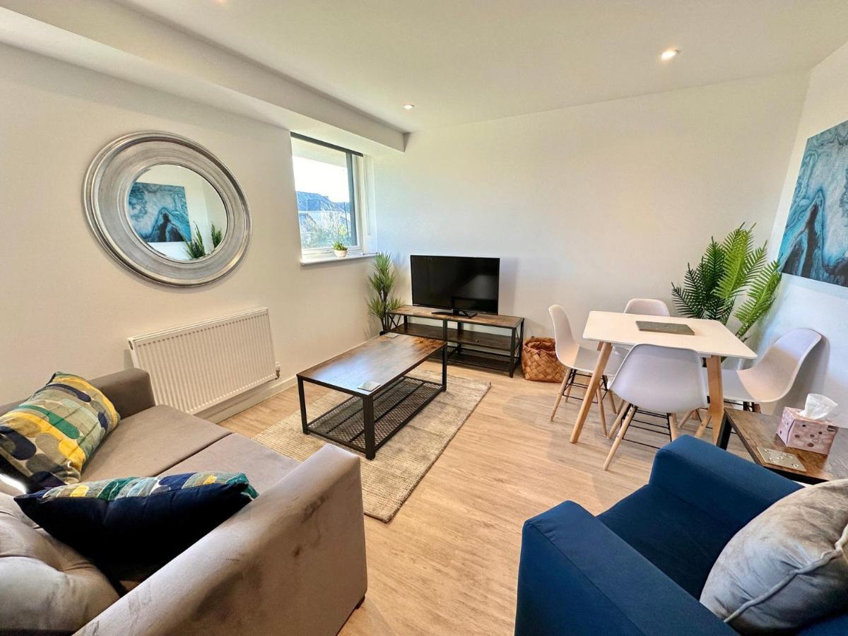 Serviced Apartments Nailsea Exterior foto