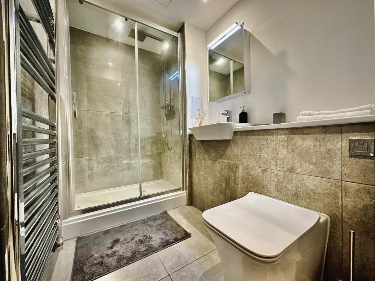 Serviced Apartments Nailsea Exterior foto